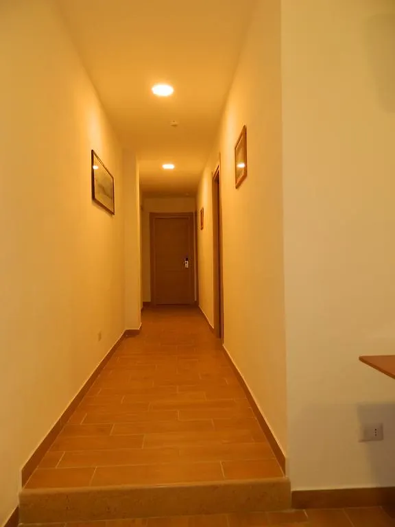 Bed & Breakfast Travellers Neapel Italien