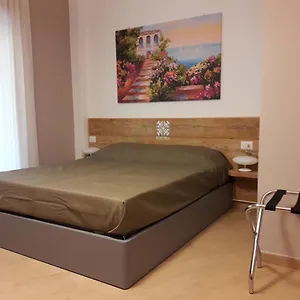 Euforia - Tre Sedi - Three Locations Naples